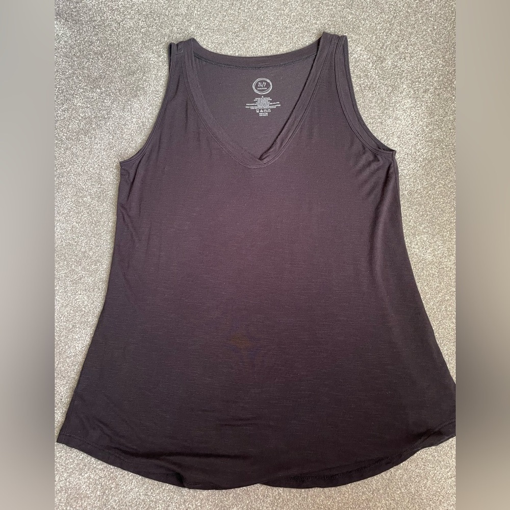 Black V-neck tank